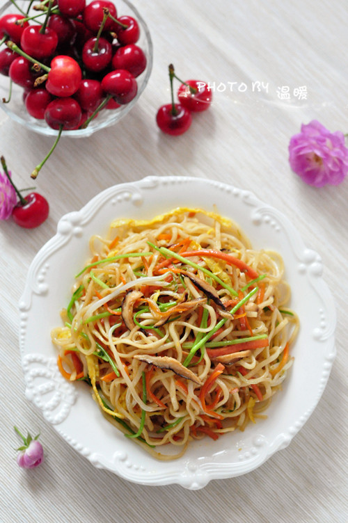 [转载]夏日里的缤纷主食——五彩炒面_编织博客-编织人生